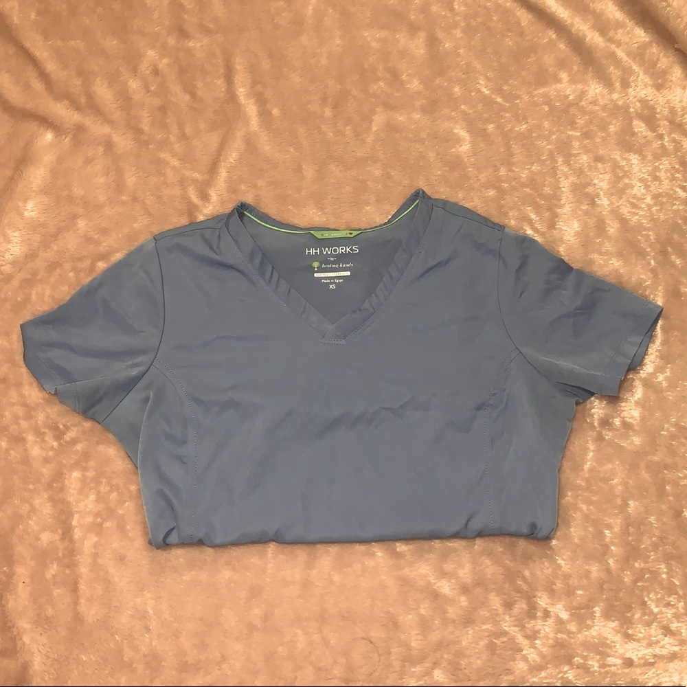 CEIL BLUE SCRUB TOP